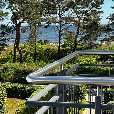 Apartment Strandhaus Aurell, Whg10 Seitl Meerblick